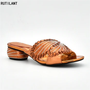 Высокое качество, средний размер (3 см-5 см) Туфли-лодочки, женская обувь, украшенная стразами, женские вечерние туфли-лодочки в итальянском стиле в нигерийском стиле на высоком каблуке