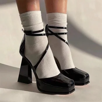 Черные туфли Мэри Джейнс из лакированной кожи с квадратным носком, ремешки на лодыжках, пряжка, Женская обувь для вечеринок на высоких каблуках-незнакомках
